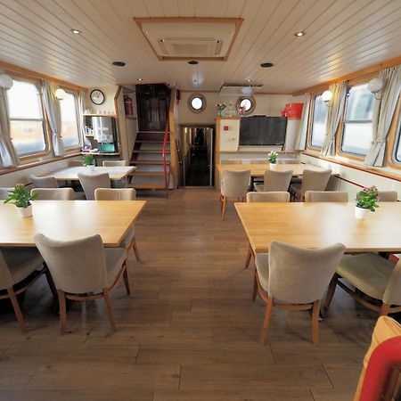 Botel Sailing Home Amsterdam Bagian luar foto