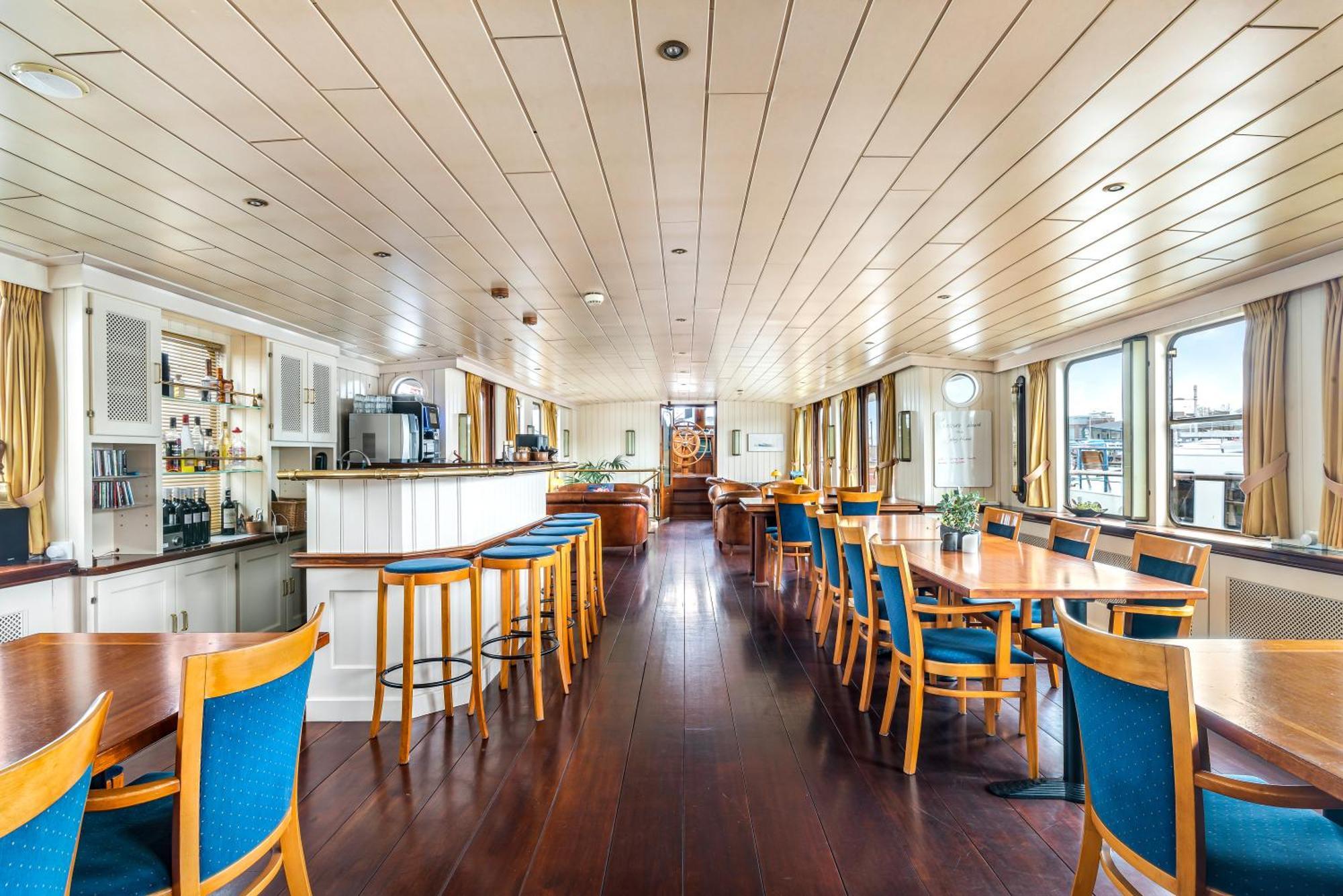 Botel Sailing Home Amsterdam Bagian luar foto