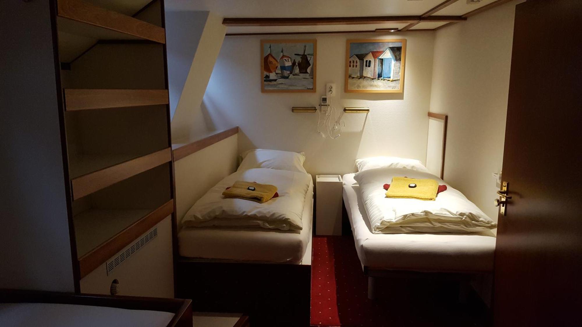 Botel Sailing Home Amsterdam Bagian luar foto